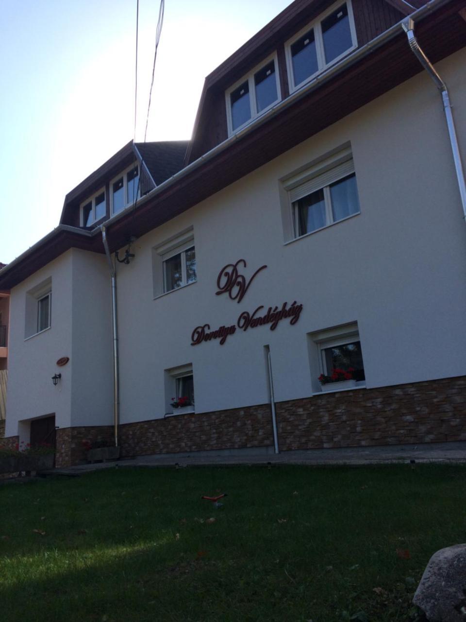 Dorottya Vendeghaz Otel Miskolc Dış mekan fotoğraf
